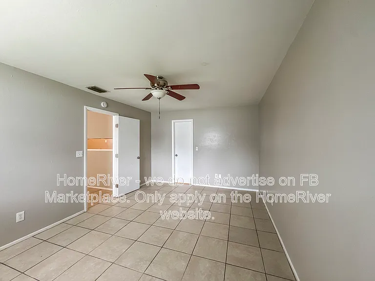 1720 SW 3rd Pl — Photo 12