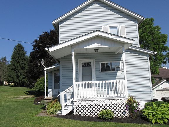 3rd image of 110 Wood St