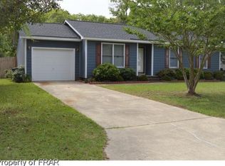 5137 Double Oaks Dr, Fayetteville, NC 28306
