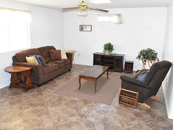 4th image of 8312 E Emelita Ave