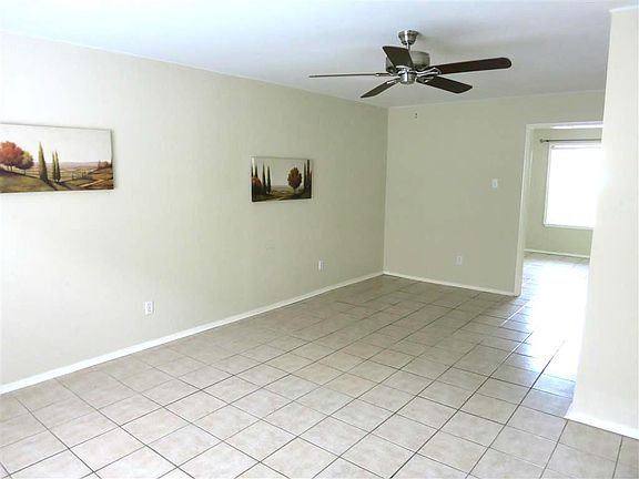 3rd image of 9303 Hammerly Blvd Unit 407