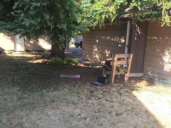 3rd image of 5003 Grove St