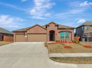 552 Dunster Ln, Saginaw, TX 76131