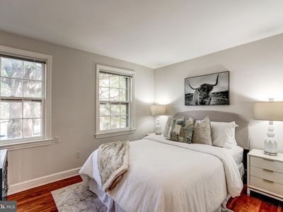 7 Snows Ct NW, Washington, DC, 20037