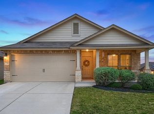 1704 T H Johnson Dr, Taylor, TX 76574