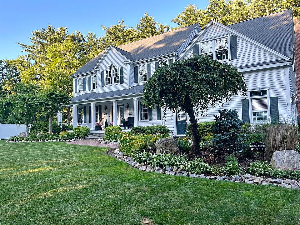 2nd image of 11 Cedar Hill Dr