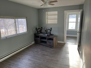 617 Glenwood Ave APT D, Ambridge, PA 15003