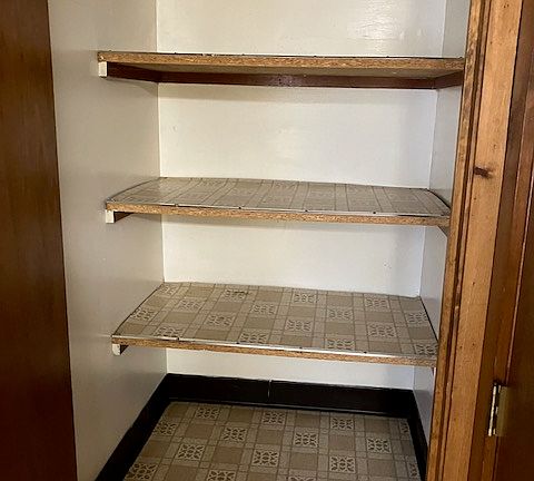 2nd image of 35 Taylor St #35