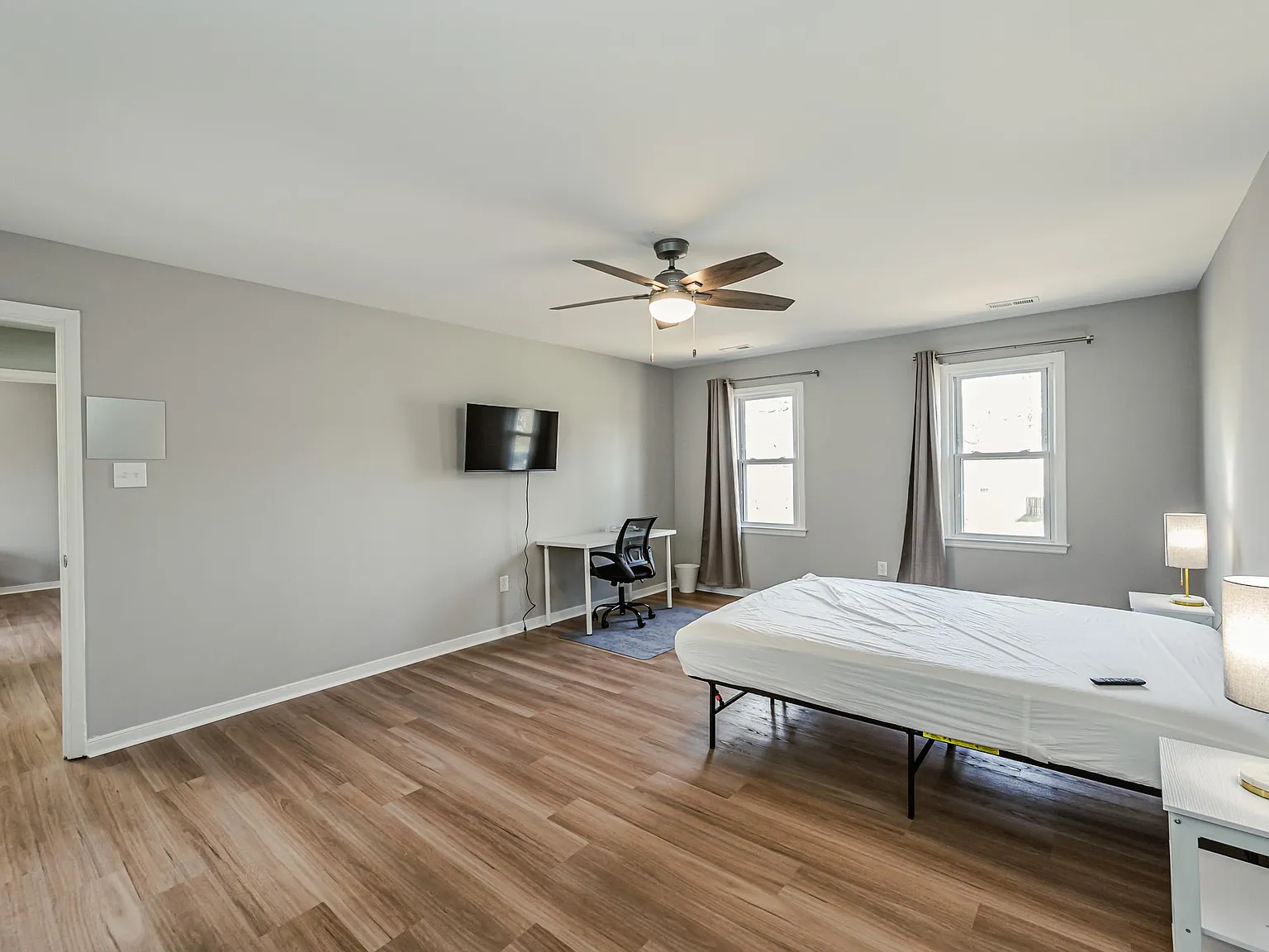 4 bed, 3.0 bath, 2020 sqft, $1,364 — Photo 3