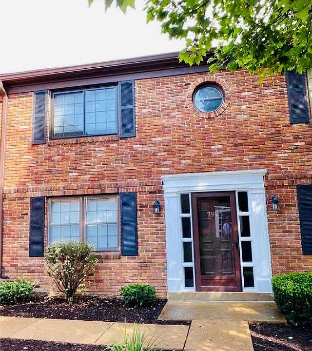 1st image of 7925 Royal Arms Ct APT 3