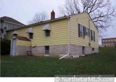 4th image of 215 Franklin St N