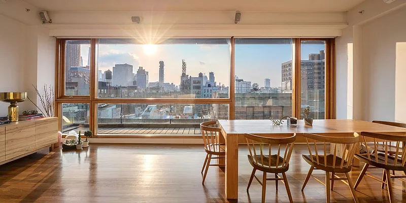 Sold by Nest Seekers International | media 8