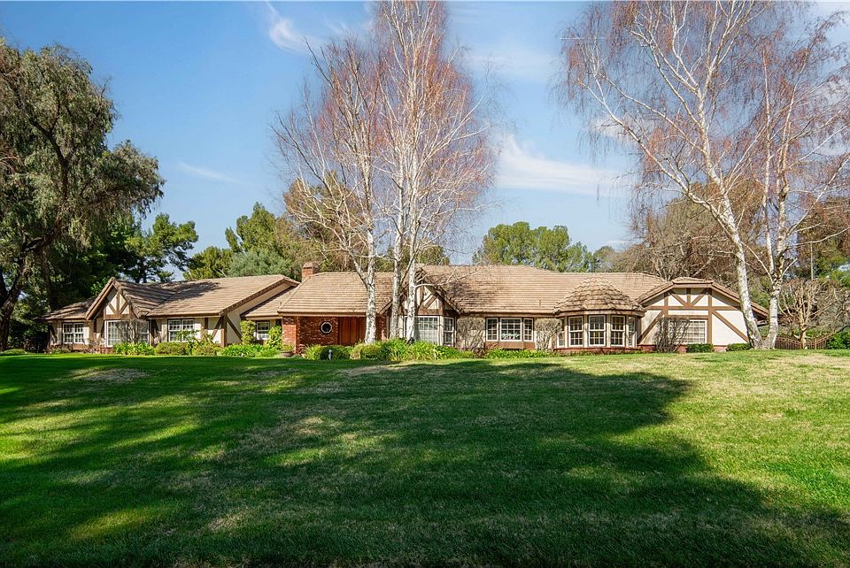 1st image of 15883 Condor Ridge Rd