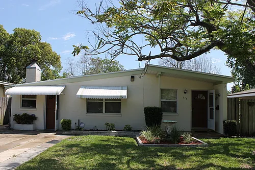 770 Baffie Ave Photo 1