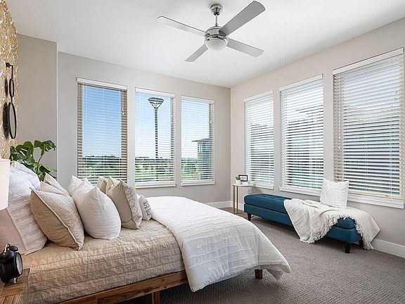 3rd image of 8519 E Lowry Blvd #10-101