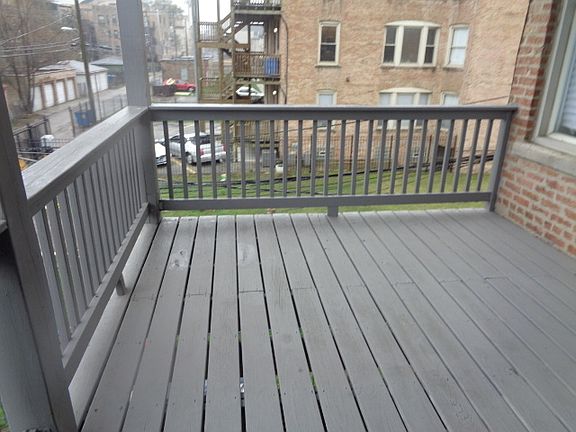 2nd image of 4519 S Calumet Ave APT 2B