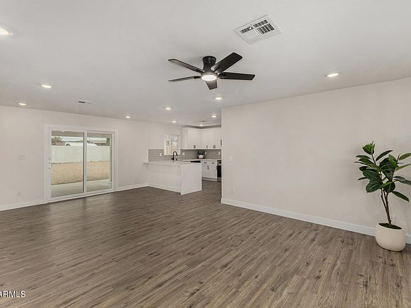 4th image of 3234 E MARILYN Road