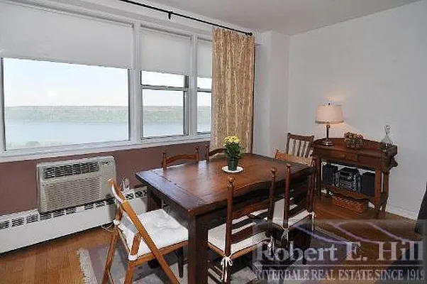 Sold by Robert E. Hill  | media 20