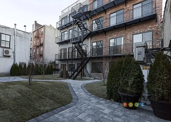 Rented by Urban Pads | media 23