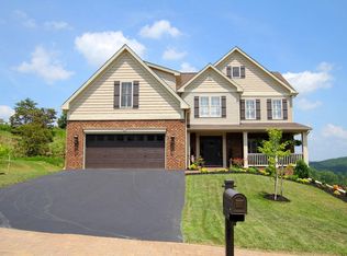 7085 Mountain Spring Trl, Roanoke, VA 24018