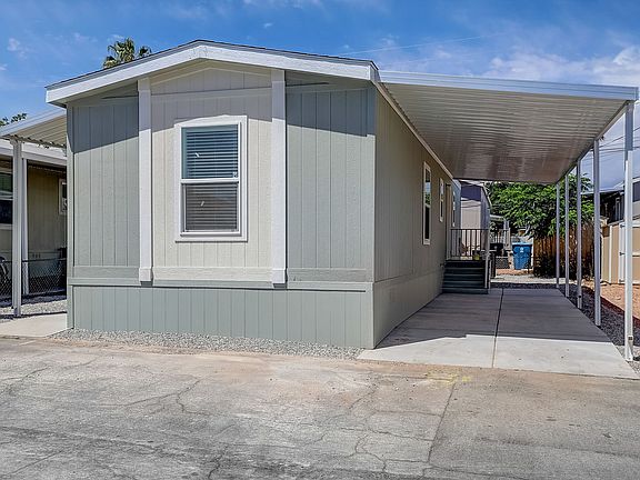 2nd image of 3139 E Sahara Ave Space 108