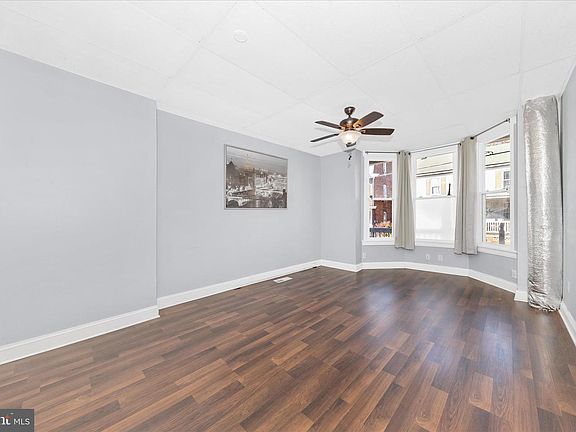 3rd image of 522 N Mulberry St