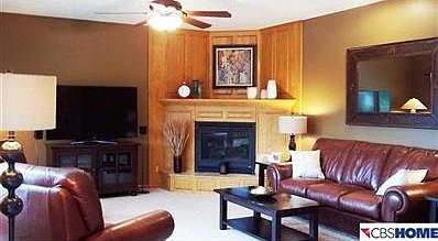 3rd image of 9314 Clubhouse Cir