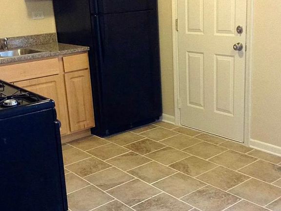 2nd image of 4508 Camden Ct