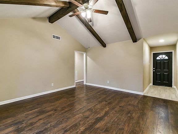 4th image of 12406 River Trail Dr
