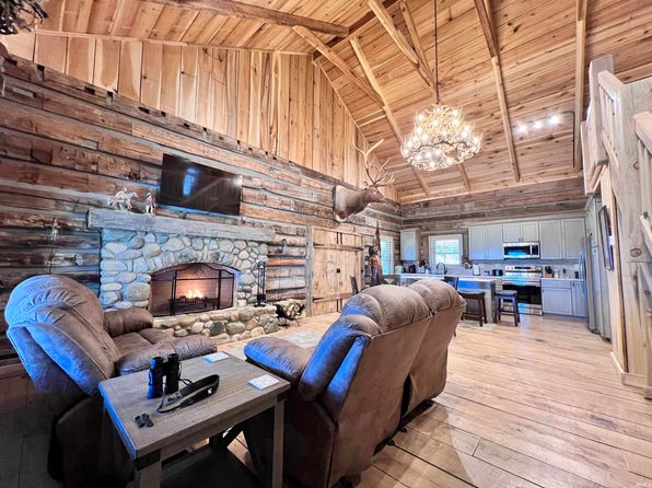4530 S Frye Hill Rd, Williamsport, IN 47993