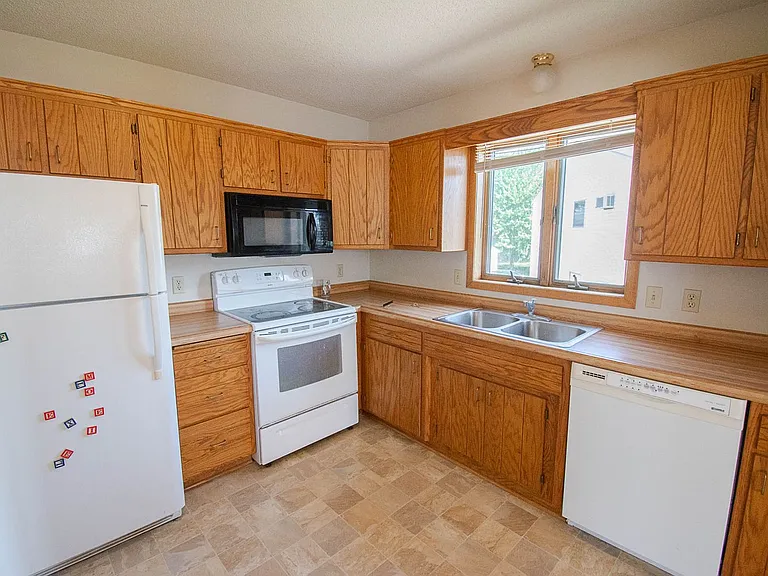 3607 10th Ln NW #16 — Photo 6