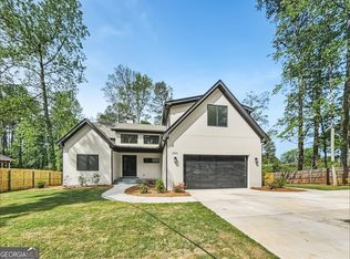 2162 Plantation Ct, Lawrenceville, GA 30044