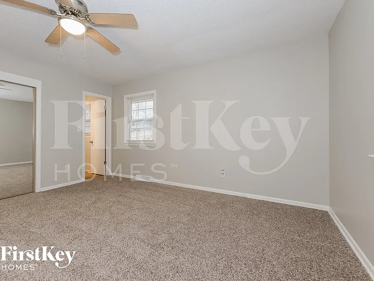 107 Hillcrest Rd — Photo 8