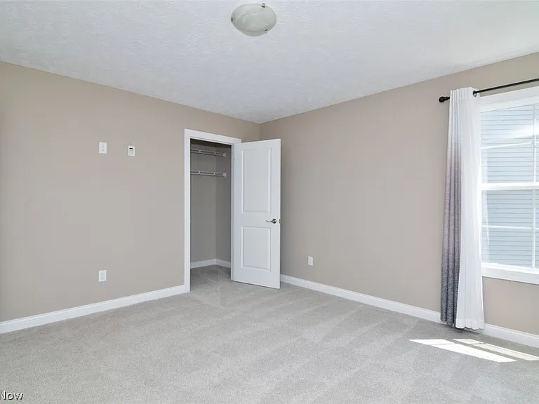 170 Larimar Dr — Photo 22