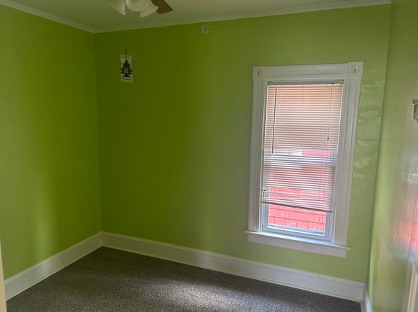 (undisclosed Address)