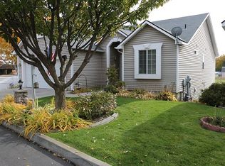 12622 E Willow Crest Ln, Spokane, WA 99216