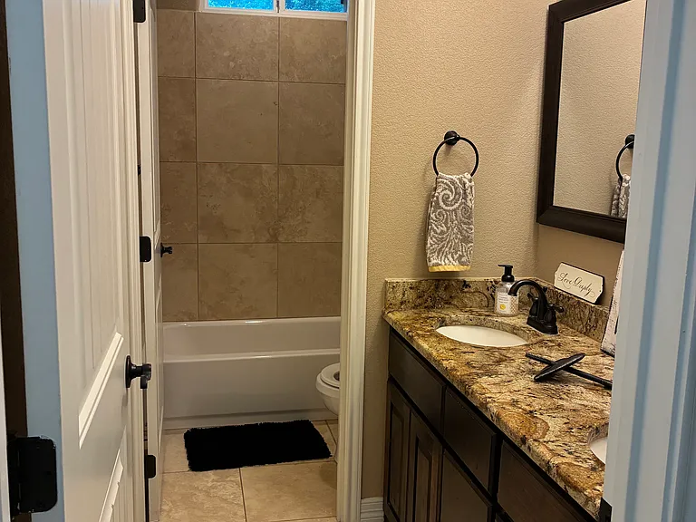 1058 Doves Landing Ct — Photo 13