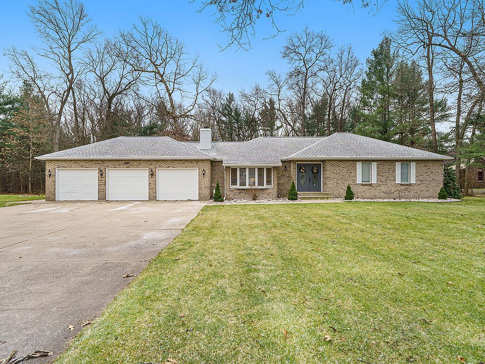 1st image of 3095 S Riverwood Dr