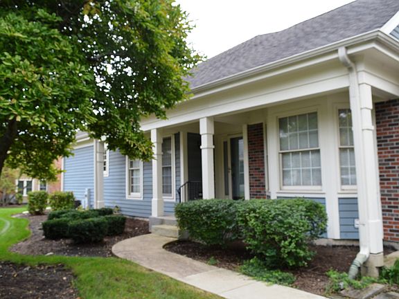 2nd image of 255 Spring Creek Cir #255