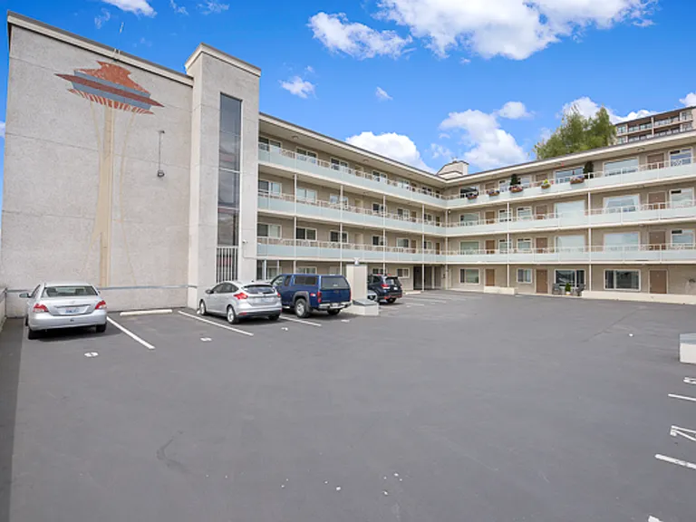 Aloha House Apartments — Photo 4