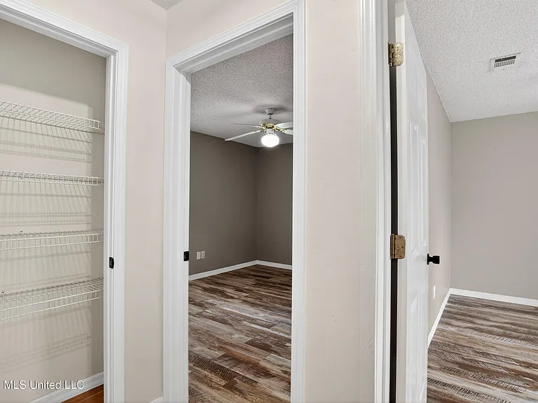 7832 Hilo Pl — Photo 25