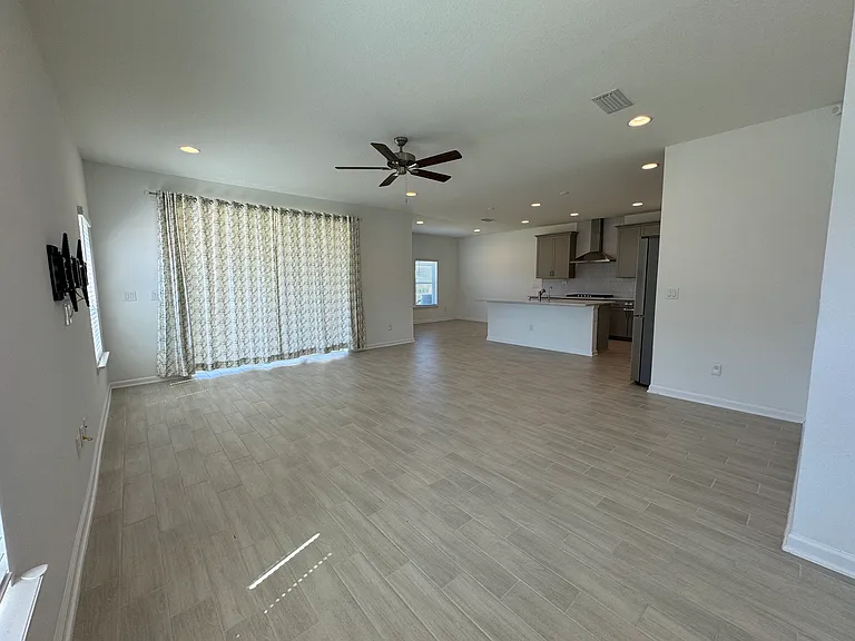 42 Golden Fern Dr — Photo 3