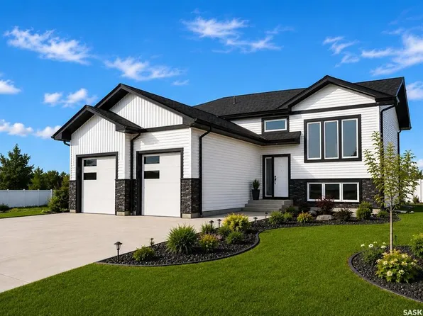 824 Ballesteros CRESCENT, Warman, SK S0K 4S0