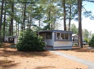 106 Castle Dr, West Wareham, MA 02576
