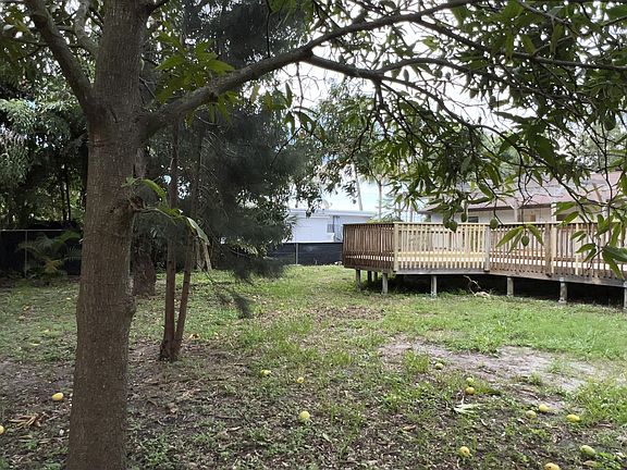 5th image of 2545 Conroy Dr #2545