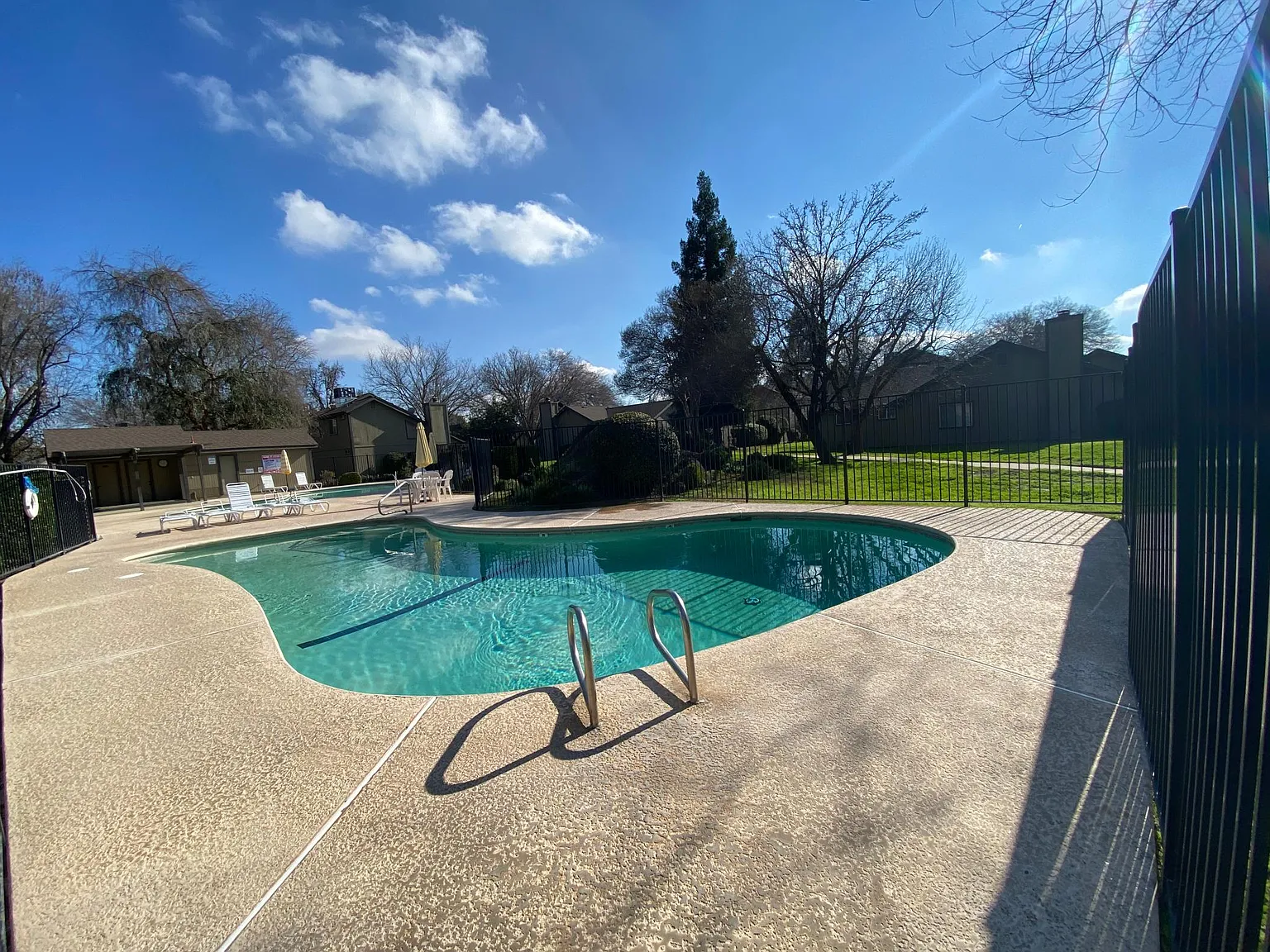 2 bed, 1223 sqft, $1,750 — Photo 2