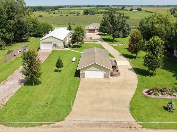 48438 265th St, Valley Springs, SD 57068