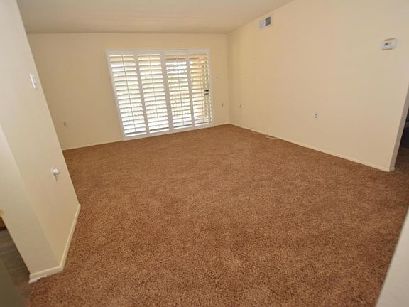 2nd image of 348 Chestnut Hill Ct APT 24