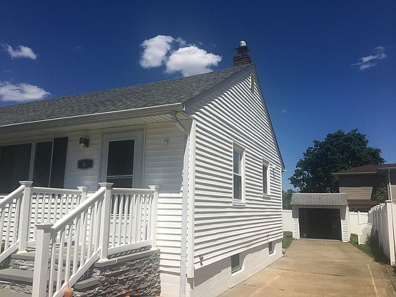 3rd image of 82 Kuhl Ave