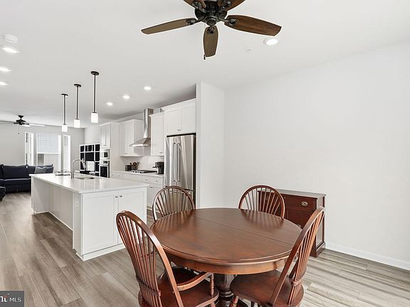 2nd image of 2128 Peace Lily Ln